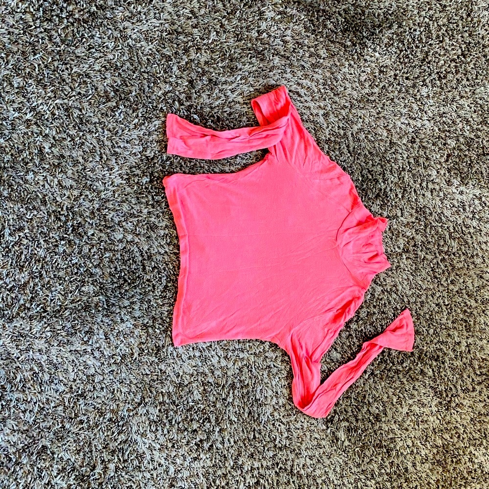 Crop top - Picture 2 of 2
